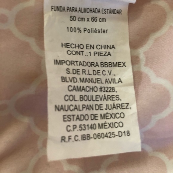 Paris Twin Comforter Set with 2 Throw Pillows - Picture 7 of 11